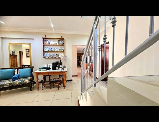 4 BEDROOM HOUSE FOR SALE IN MIDLANDS ESTATE